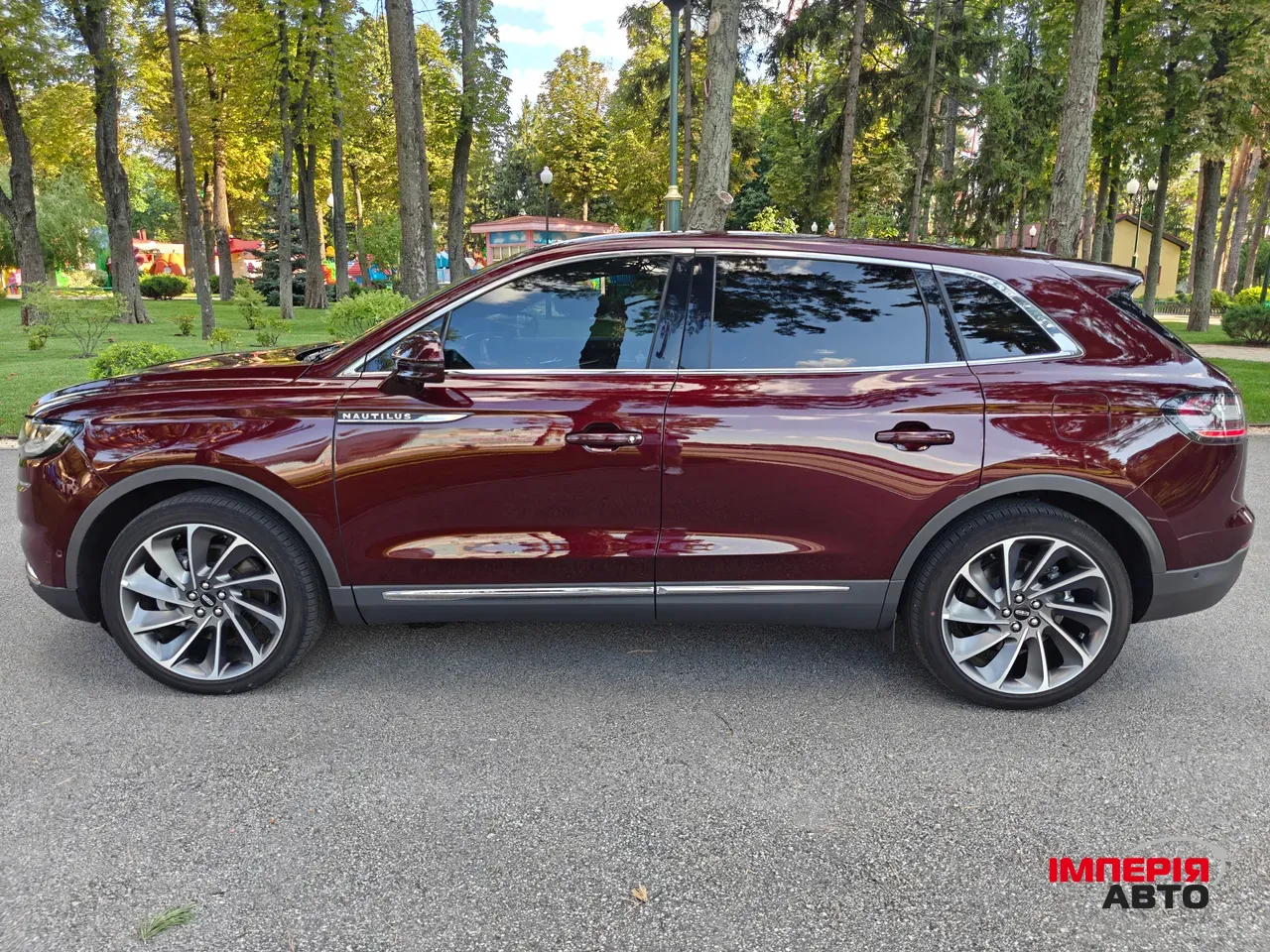 Lincoln Nautilus - фото 2