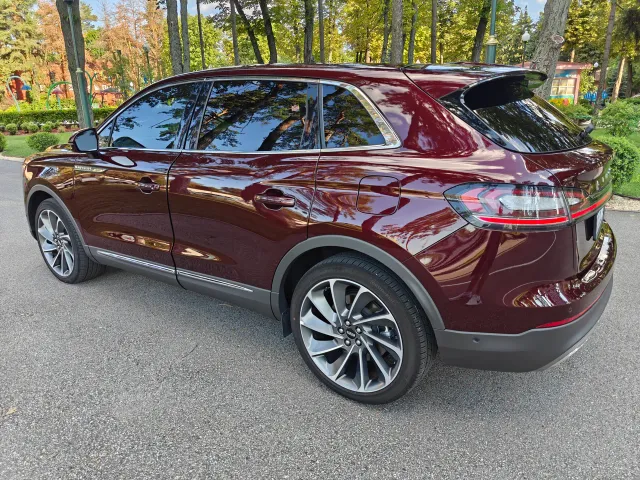 Lincoln Nautilus - фото 3