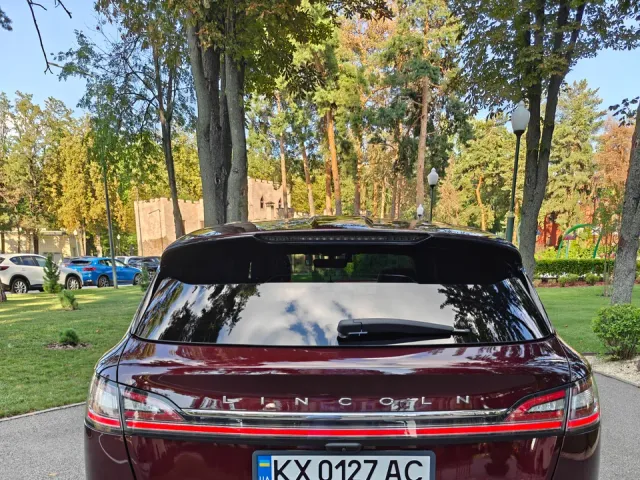 Lincoln Nautilus - фото 4