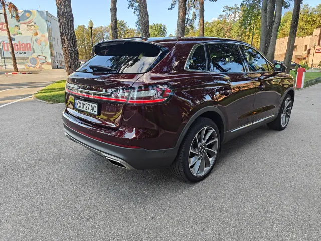 Lincoln Nautilus - фото 5