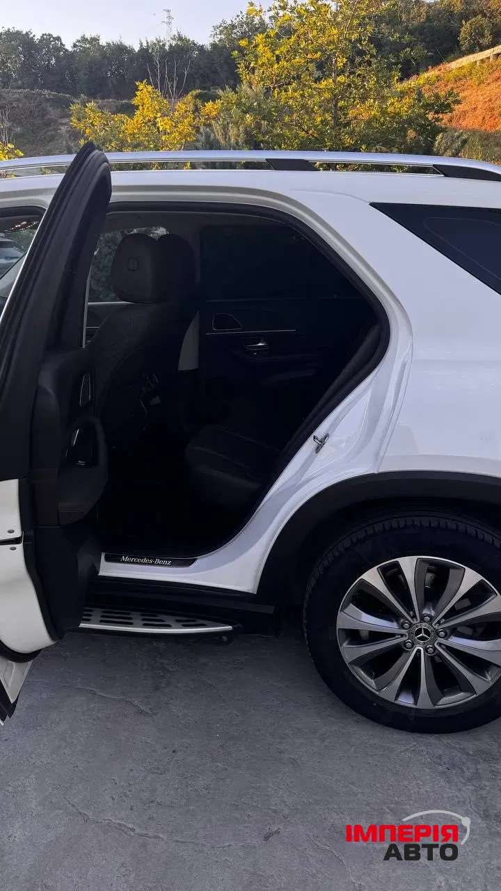 Mercedes-Benz GLE - фото 14