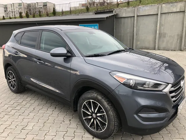 Hyundai Tucson - фото 1