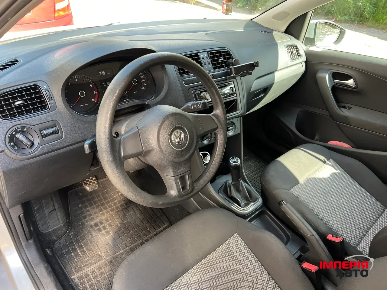 Volkswagen Polo - фото 9