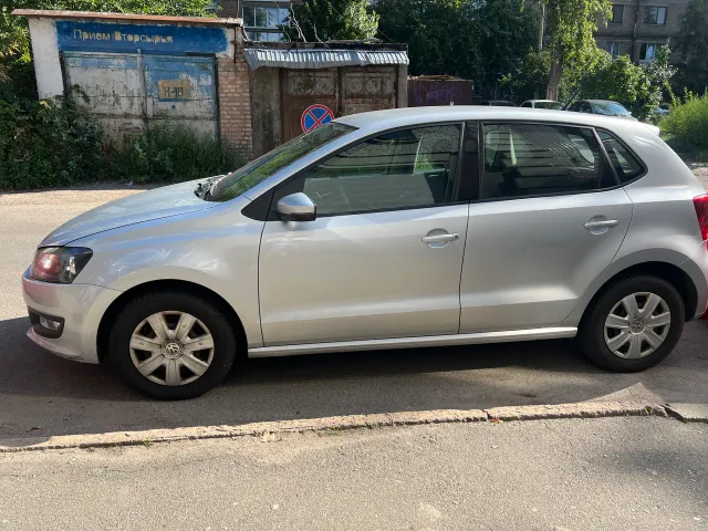 Volkswagen Polo - фото 2