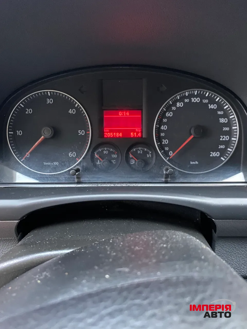 Volkswagen Touran - фото 9