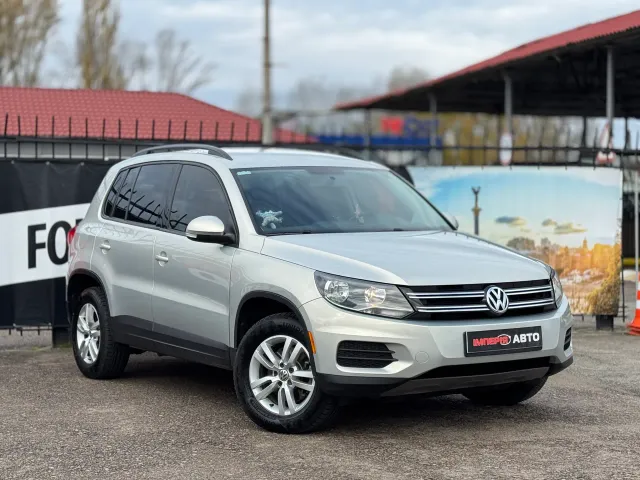 Volkswagen Tiguan - фото 2