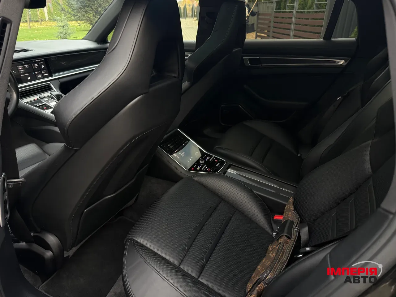 Porsche Panamera - фото 13