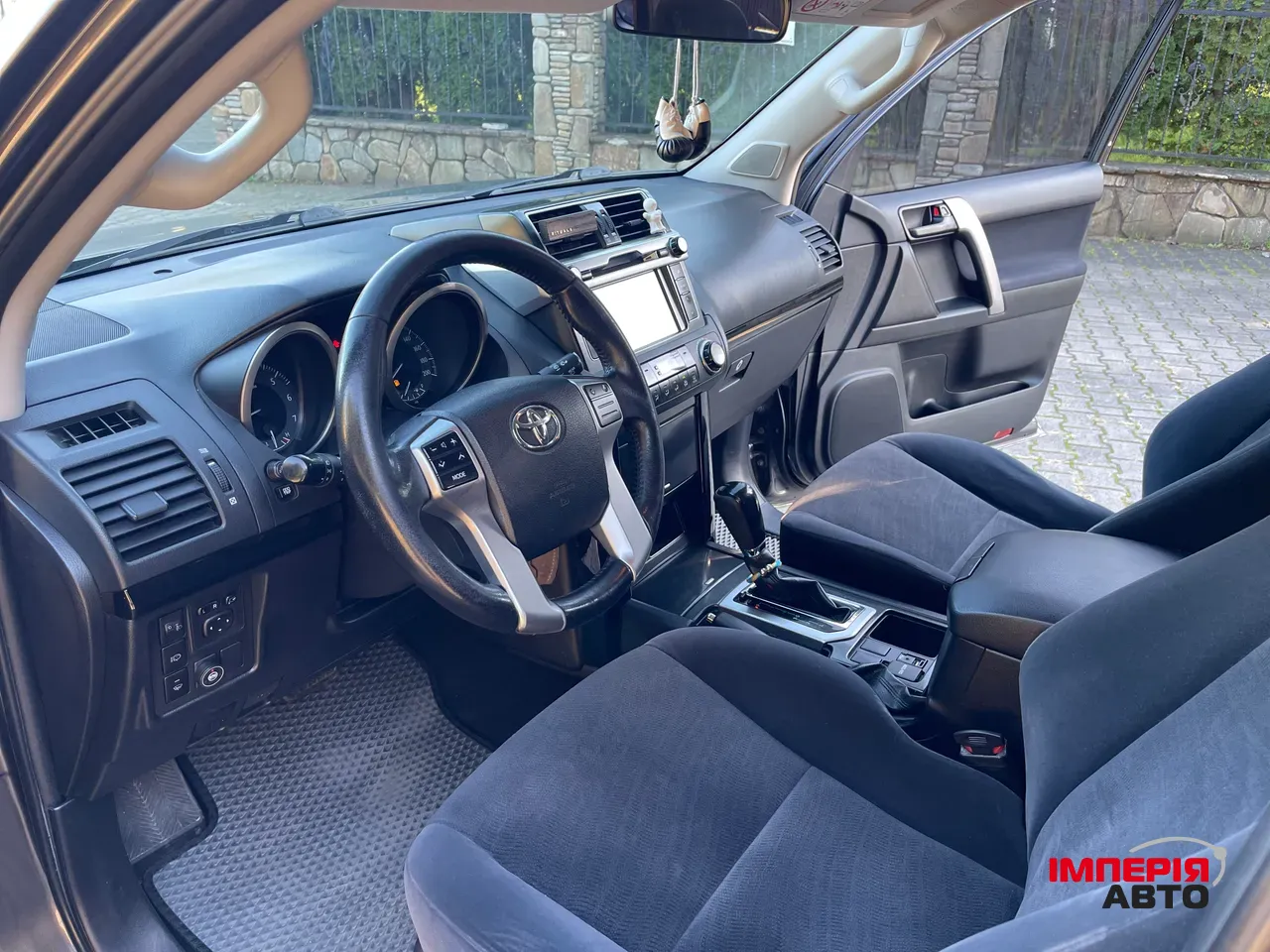 Toyota Land Cruiser Prado - фото 29