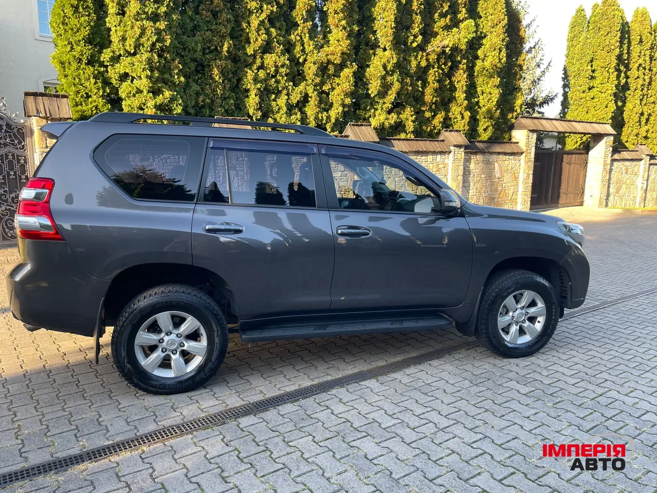 Toyota Land Cruiser Prado - фото 23