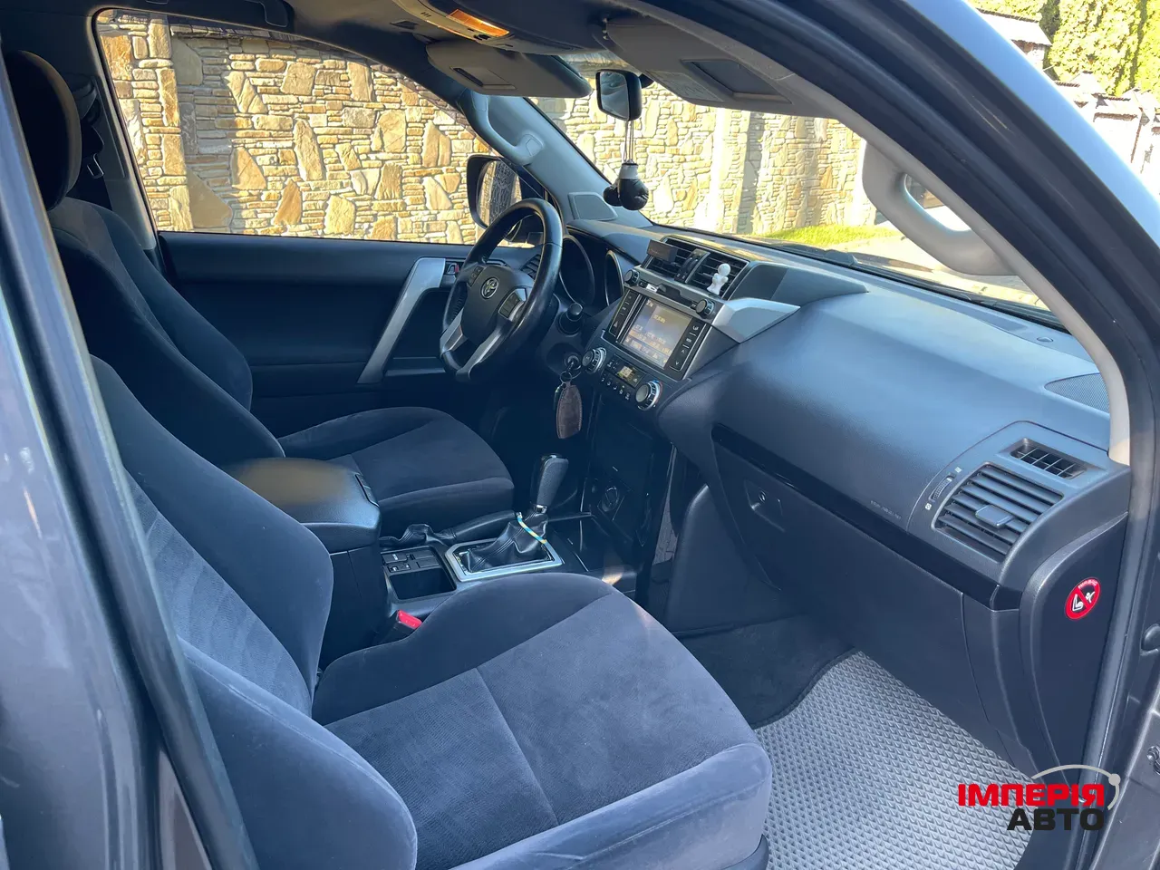 Toyota Land Cruiser Prado - фото 25