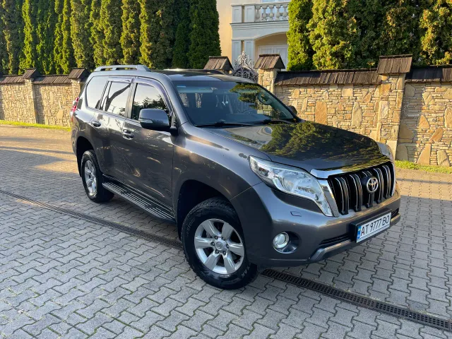 Toyota Land Cruiser Prado - фото 1
