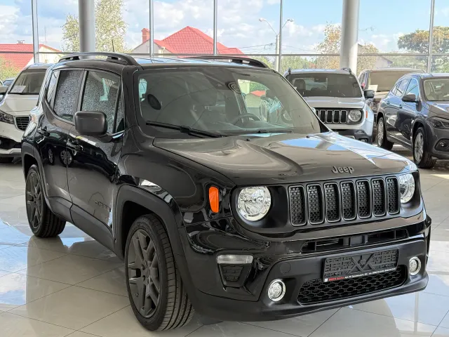 Jeep Renegade - фото 2