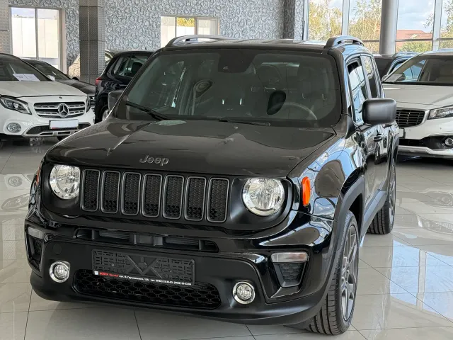Jeep Renegade - фото 1