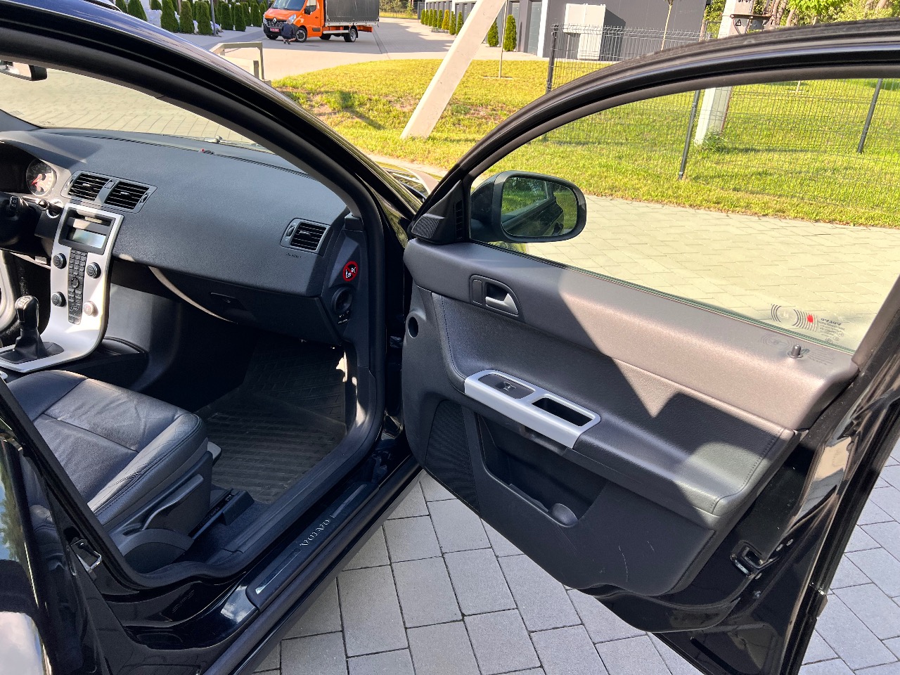 Volvo V50 - фото 30