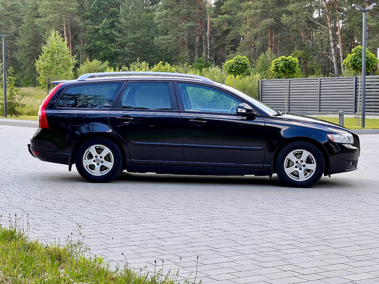 Volvo V50 - фото 26