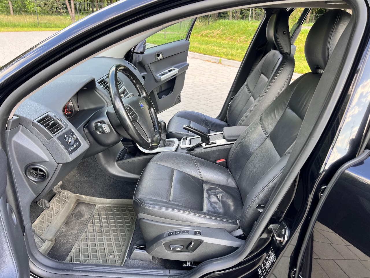 Volvo V50 - фото 27