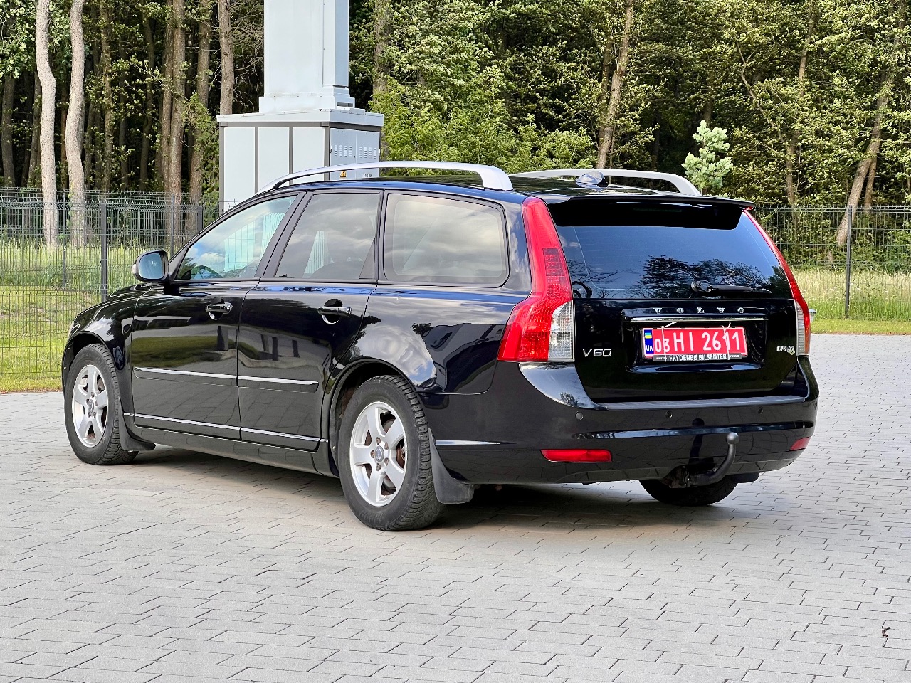 Volvo V50 - фото 13