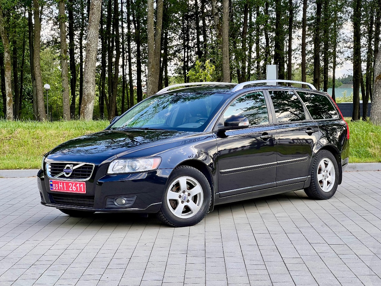 Volvo V50 - фото 3