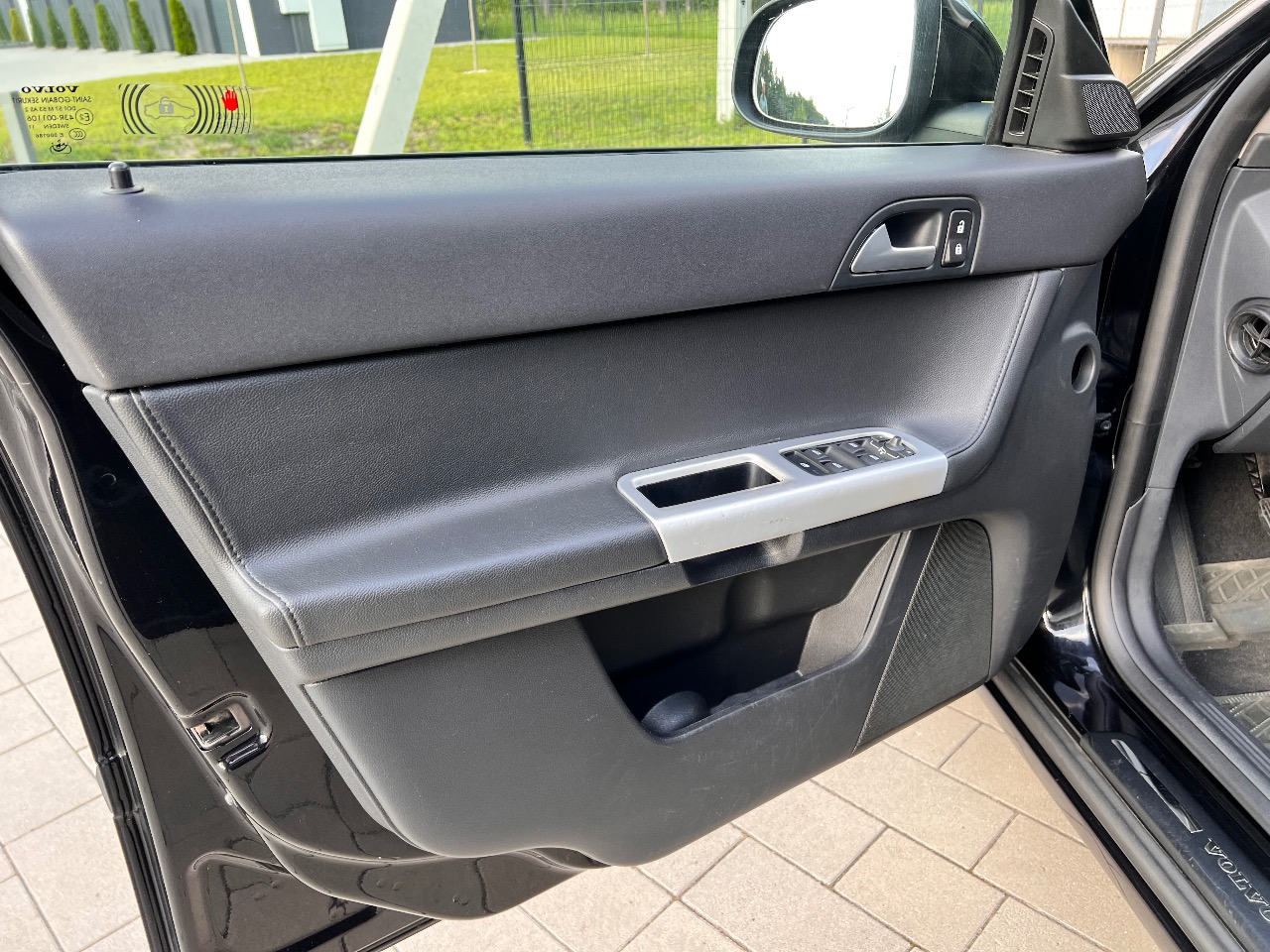 Volvo V50 - фото 12