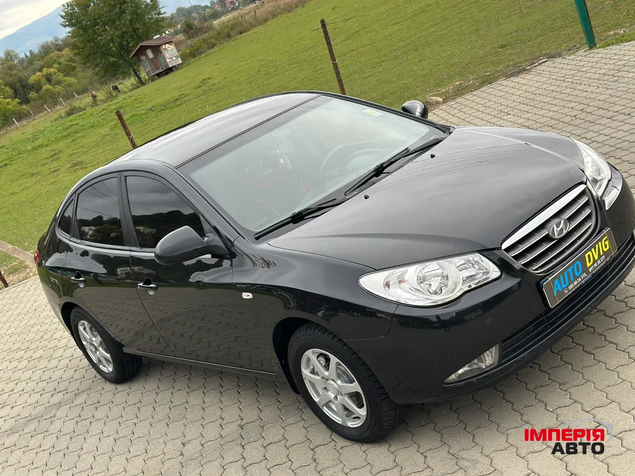 Hyundai Elantra - фото 7