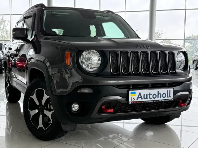 Jeep Renegade - фото 2