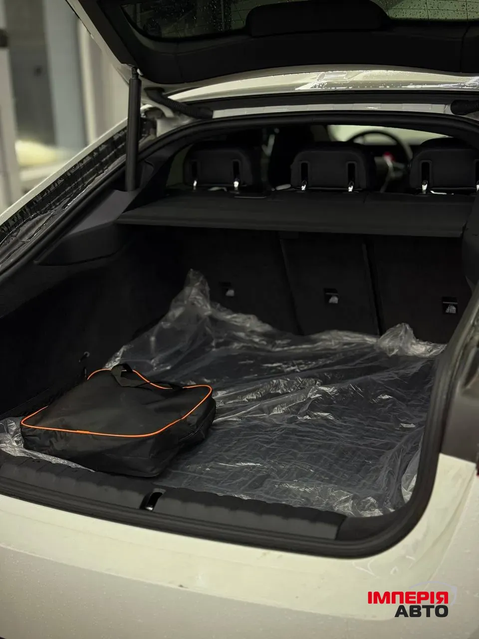 BMW i4 - фото 29