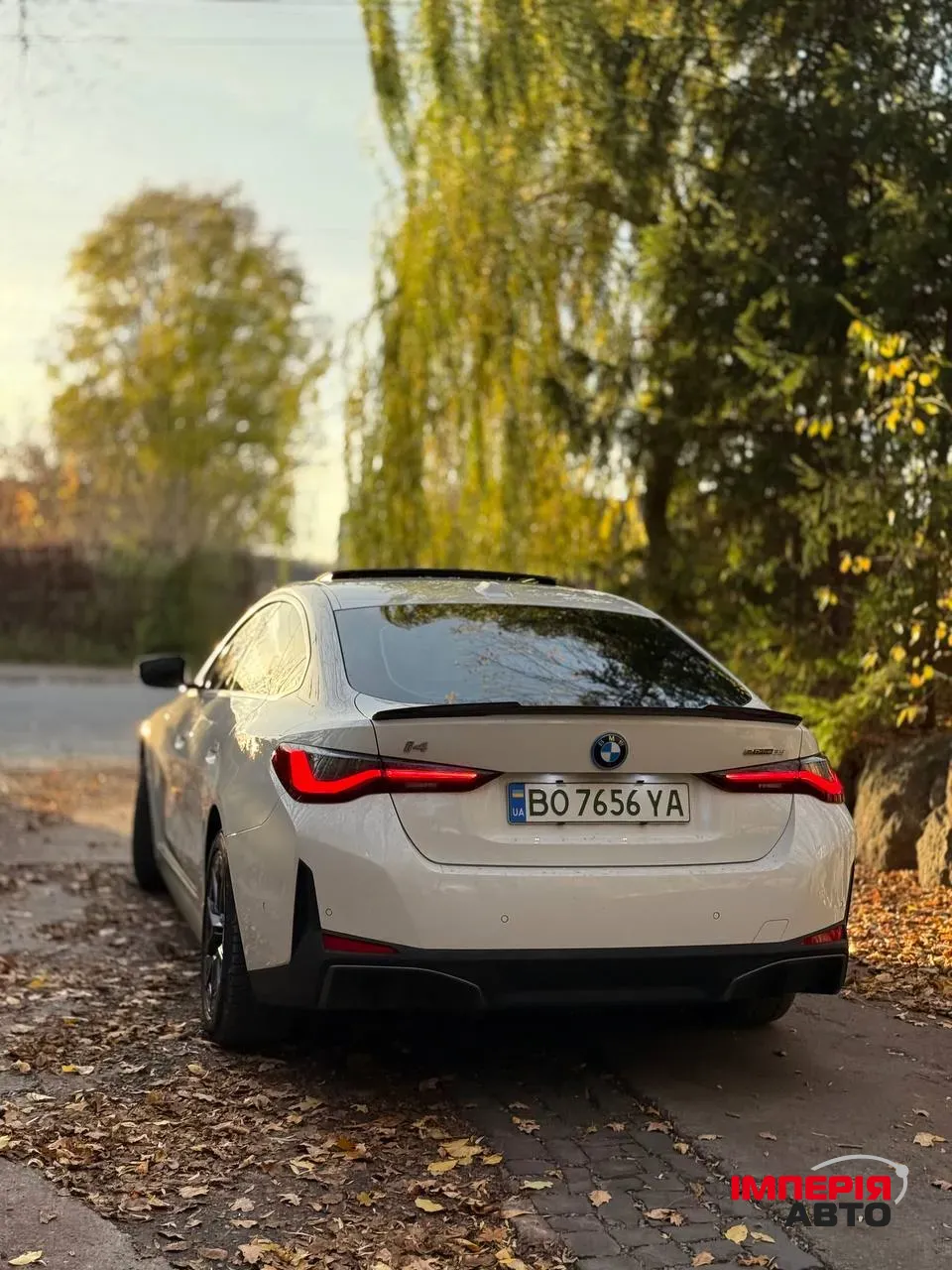 BMW i4 - фото 3