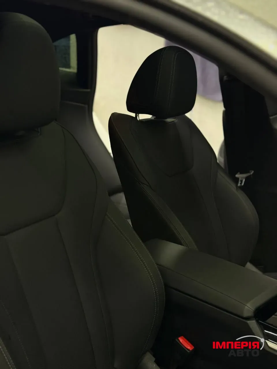 BMW i4 - фото 21