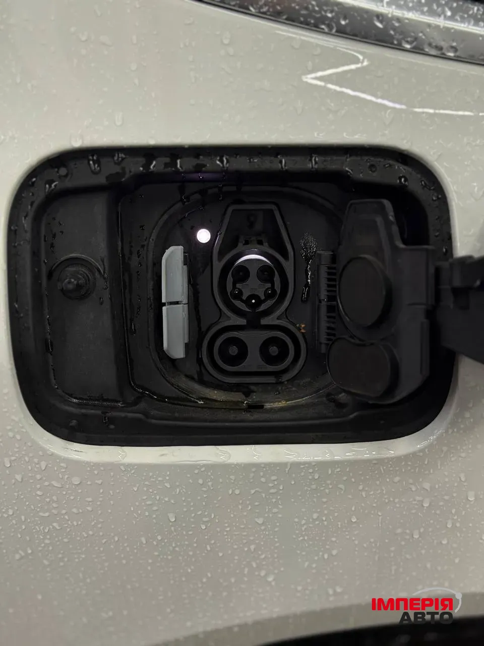 BMW i4 - фото 28