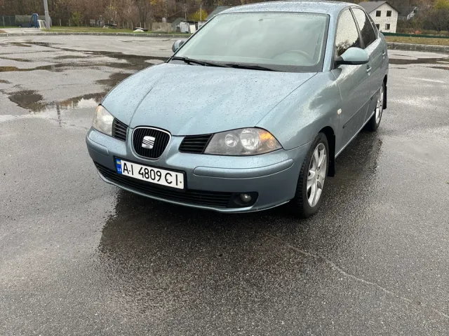 SEAT Cordoba - фото 1
