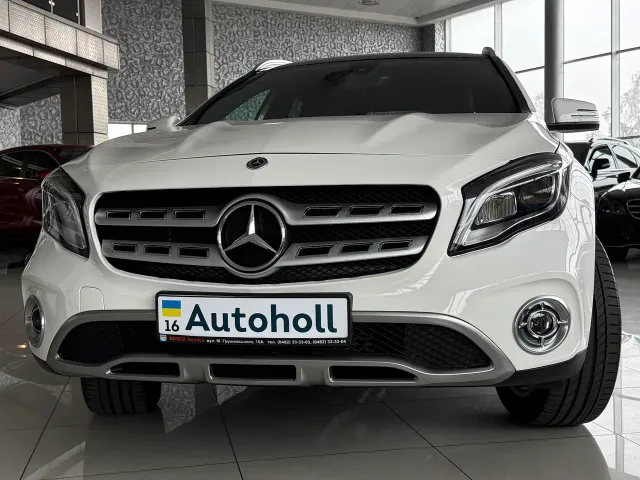 Mercedes-Benz GLA - фото 3