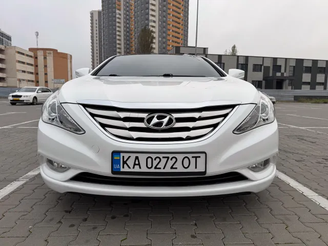 Hyundai Sonata - фото 2