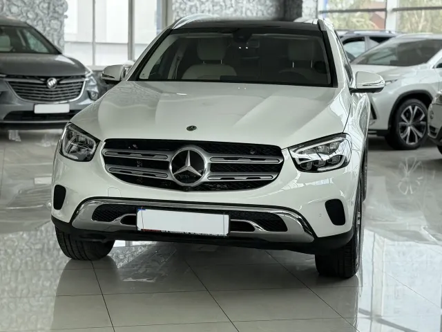 Mercedes-Benz GLC - фото 1