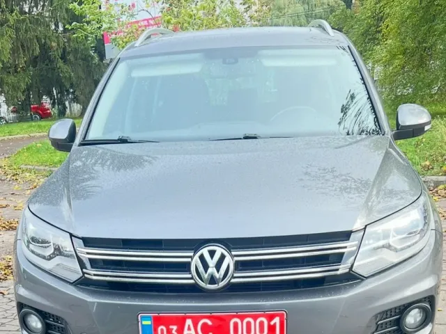 Volkswagen Tiguan - фото 3