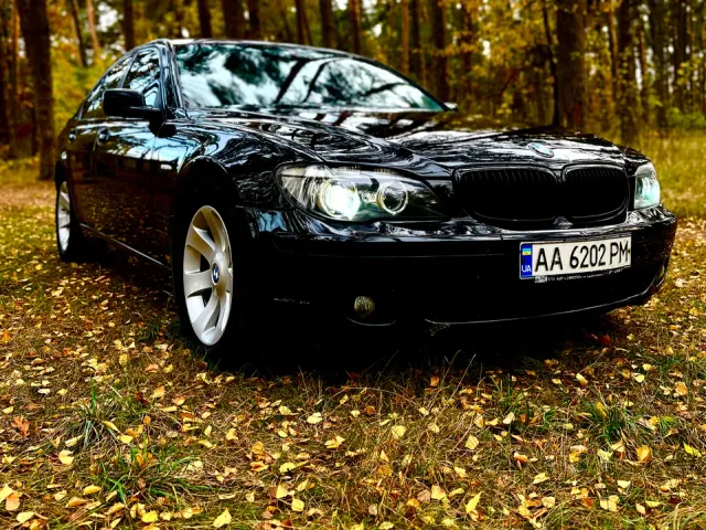 BMW 7 серії - фото 3