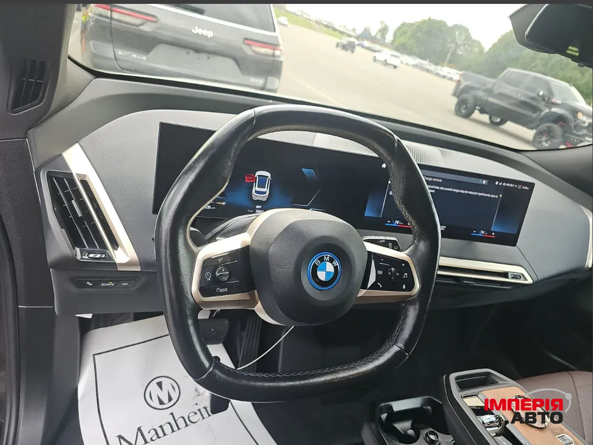 BMW iX - фото 2