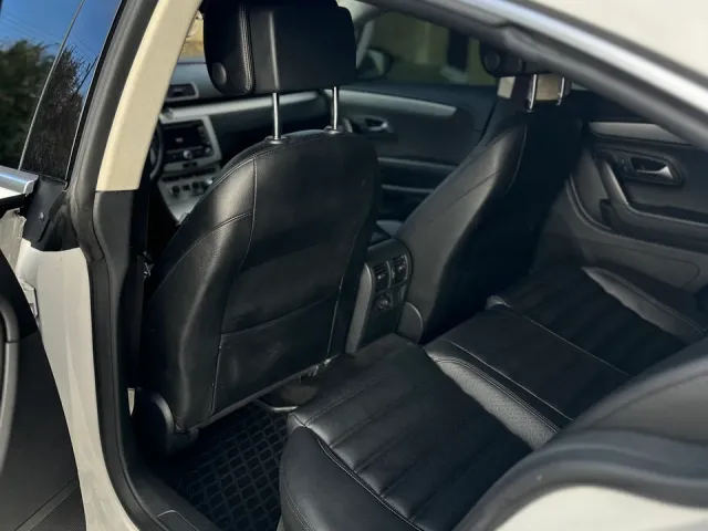 Volkswagen Passat CC - фото 5