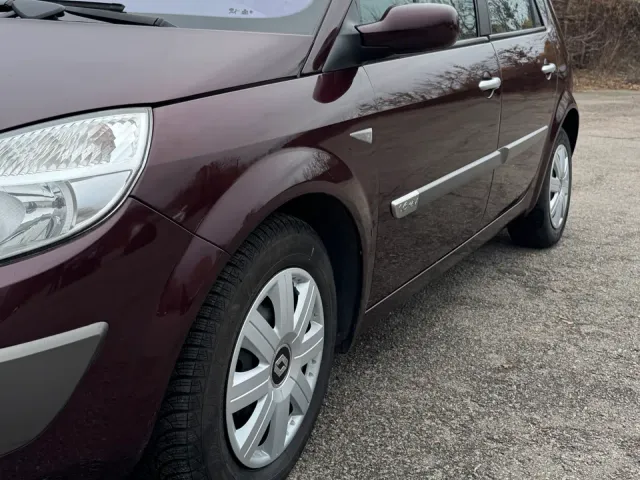 Renault Scenic - фото 2
