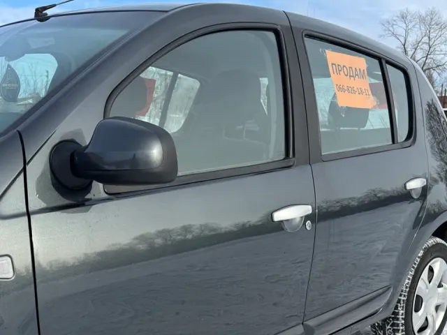 Dacia Sandero - фото 4