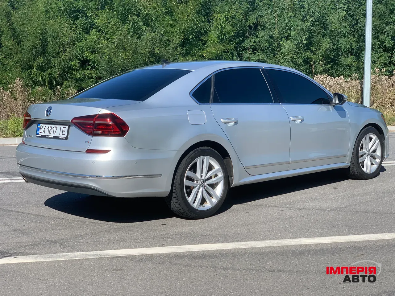 Volkswagen Passat (North America and China) - фото 13