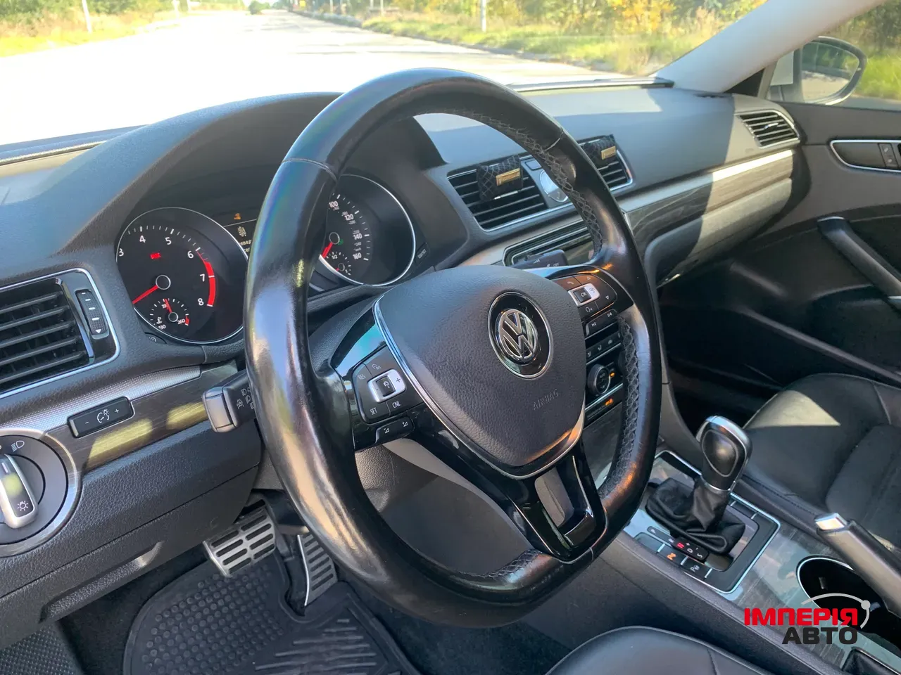 Volkswagen Passat (North America and China) - фото 25