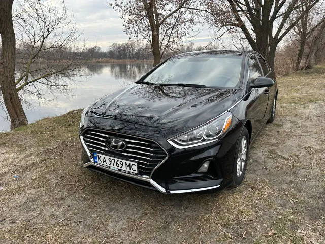 Hyundai Sonata - фото 1