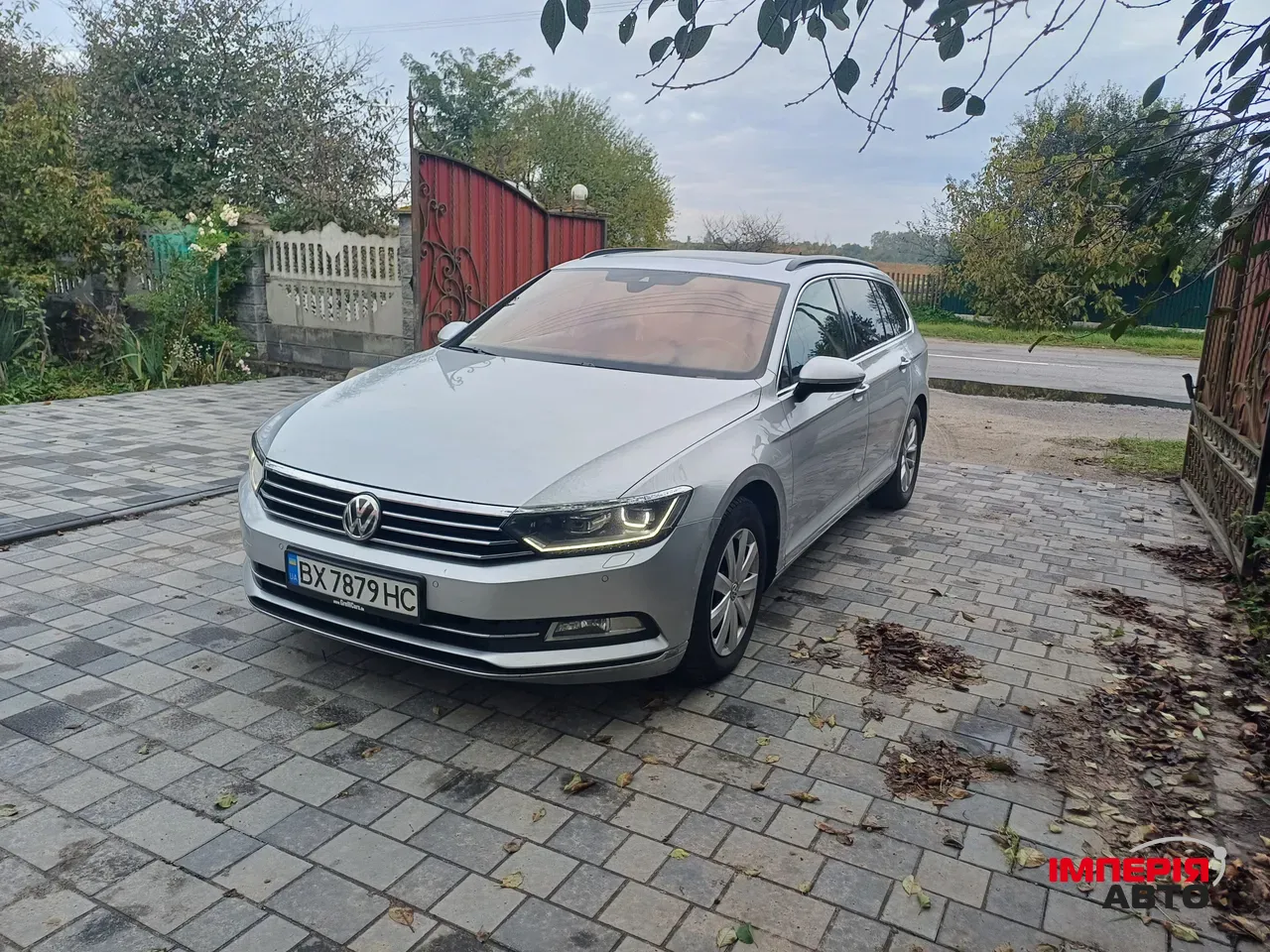 Volkswagen Passat - фото 2