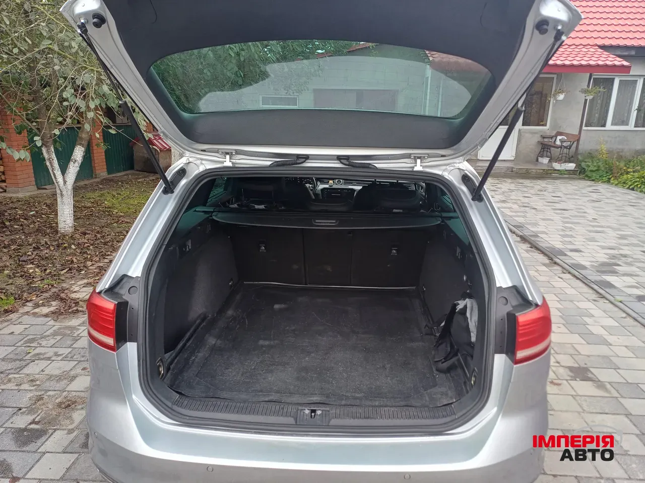 Volkswagen Passat - фото 16