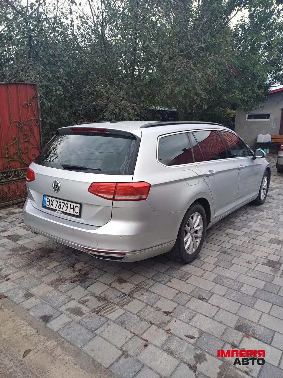 Volkswagen Passat - фото 6