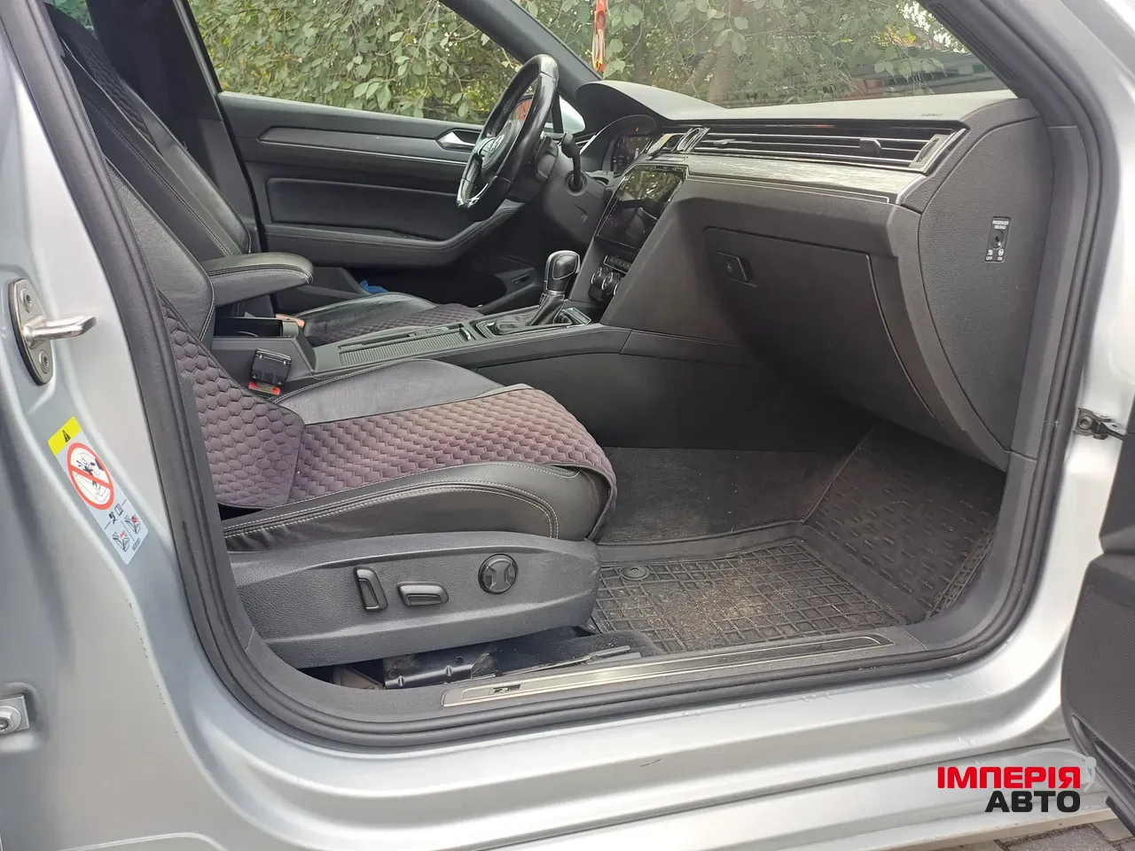 Volkswagen Passat - фото 11