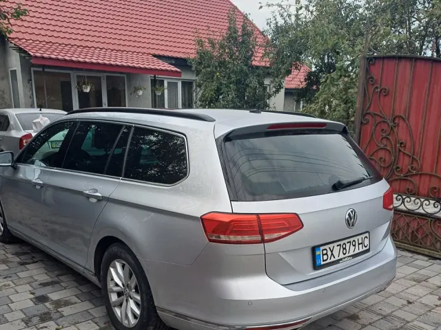 Volkswagen Passat - фото 4