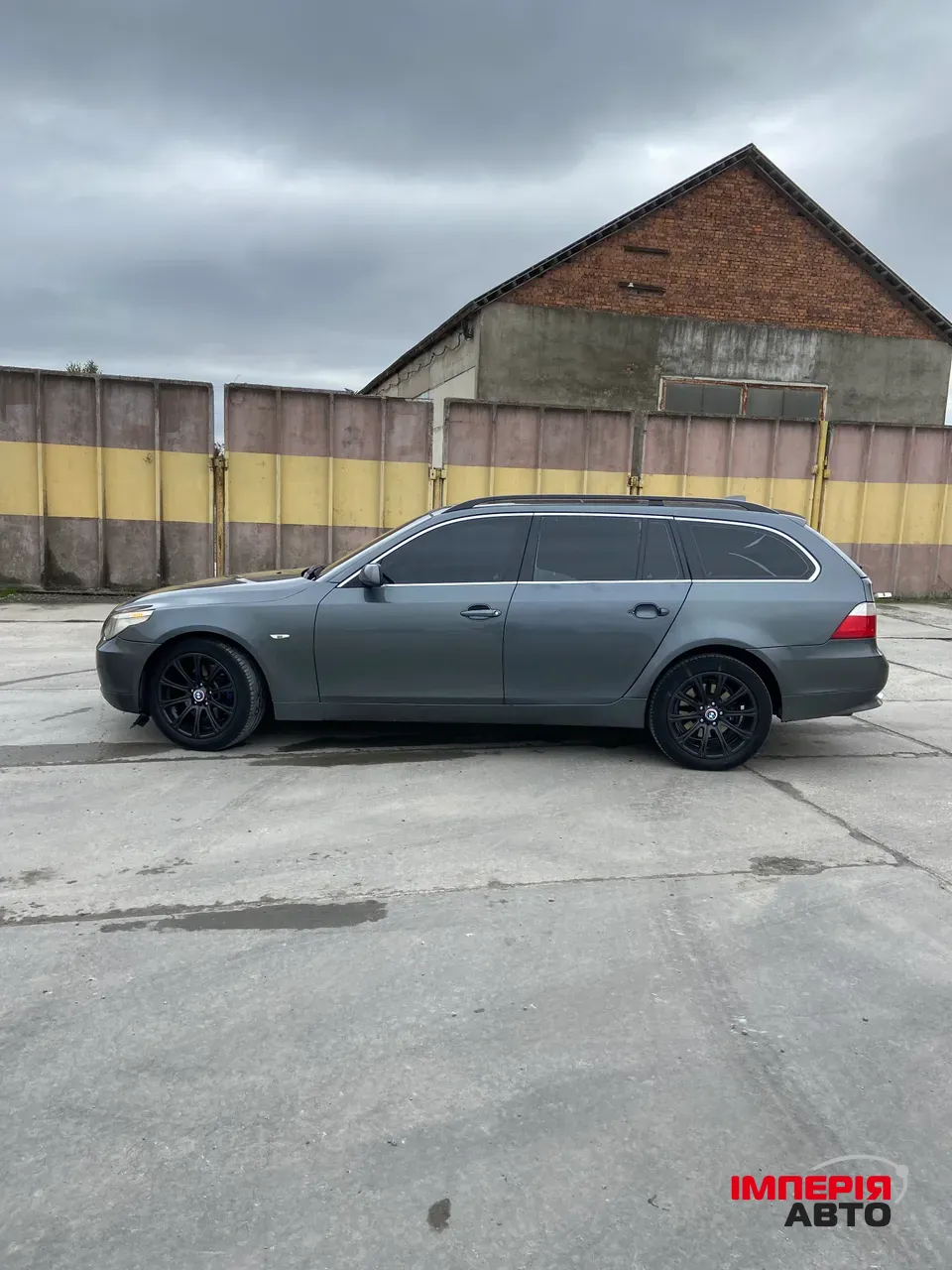 BMW 5 серії - фото 2