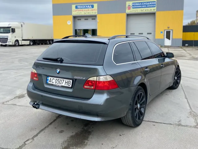 BMW 5 серії - фото 3