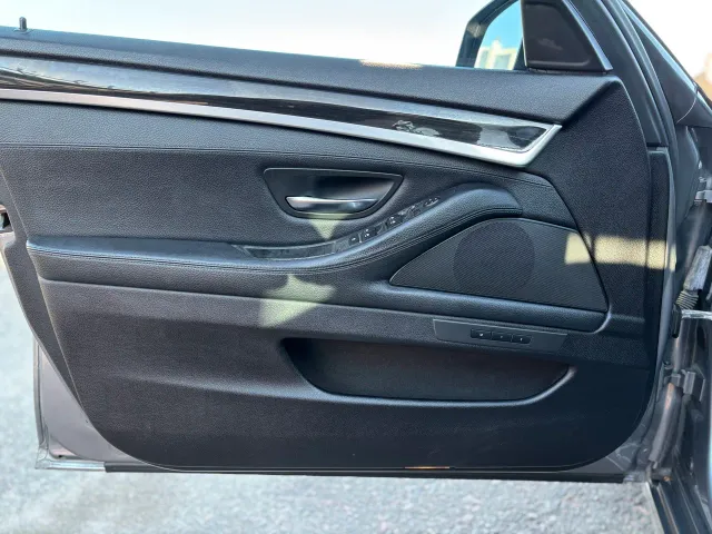 BMW 5 серії - фото 5